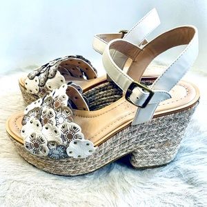 Coach 1941 Tea Rose Jae Espadrarille Sandals in Chalk.